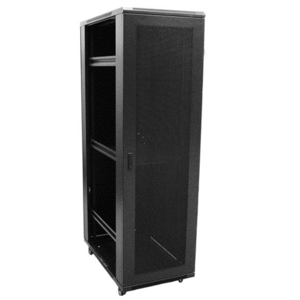 42U 600x600x2050 Перфорированная дверь ― Beloteks Latvia SIA